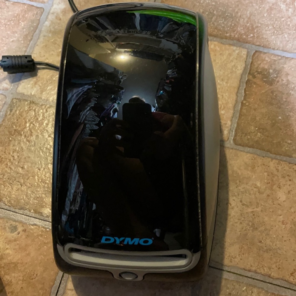 Dymo label printer plus 6 rolls Dymo compatible